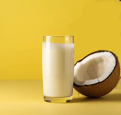 Чаша мляко от кокос