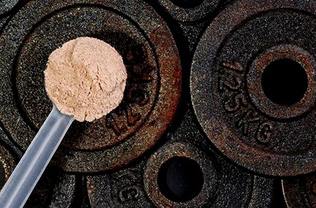 Whey протеини за мускулна маса във фитнес залата от Workout.bg